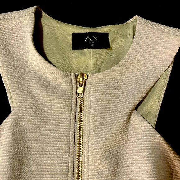 Front zipper dress - Picture 5 of 10